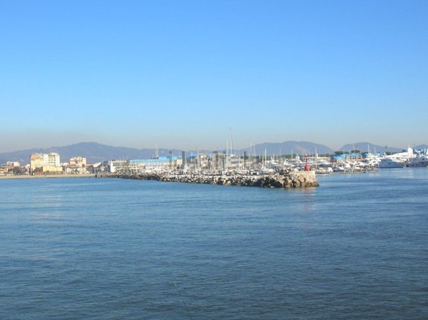 casa indipendente in vendita a Viareggio in zona Don Bosco