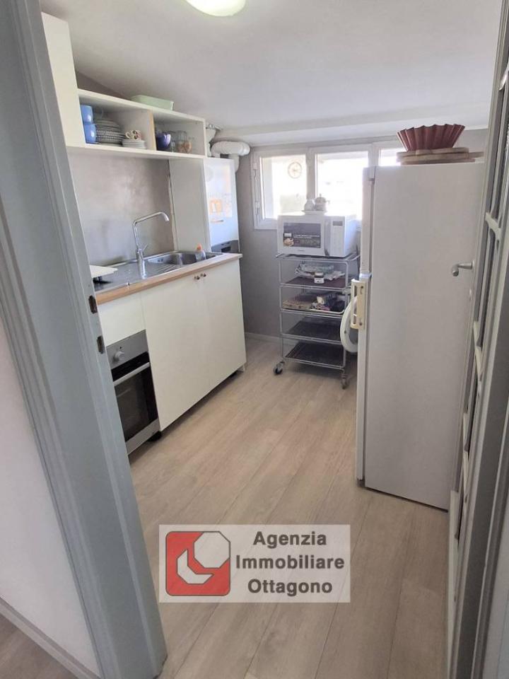 appartamento in vendita a Viareggio in zona Marco Polo