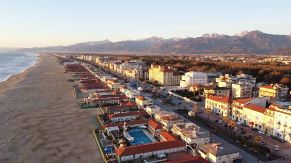 appartamento in vendita a Viareggio
