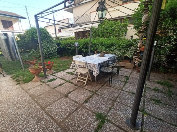 appartamento in vendita a Viareggio