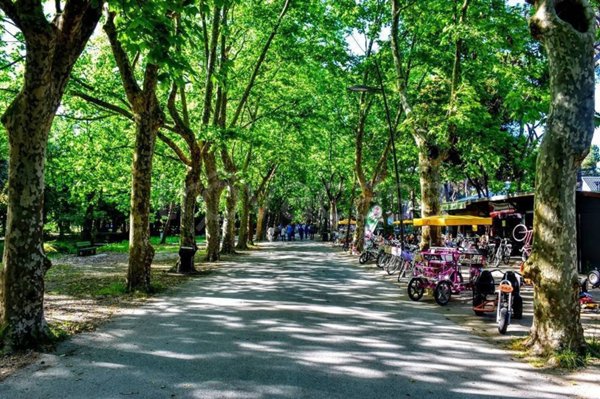 appartamento in vendita a Viareggio in zona Marco Polo