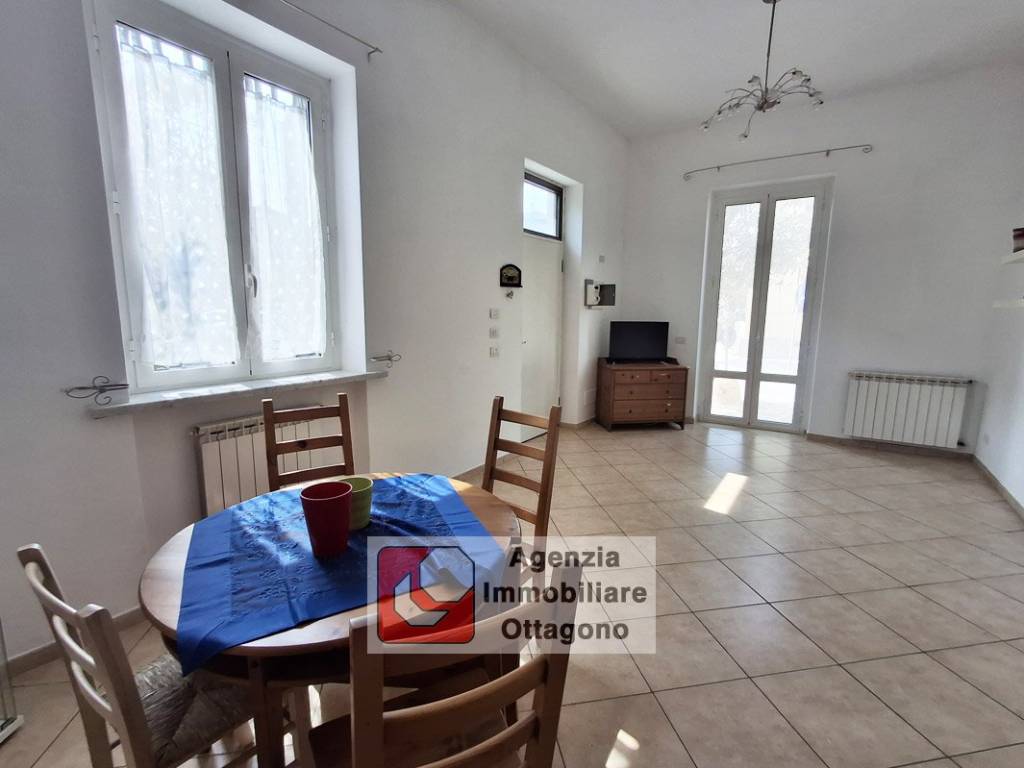 appartamento in vendita a Viareggio in zona Marco Polo