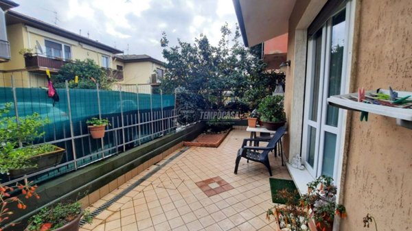 appartamento in vendita a Viareggio in zona Torre del Lago
