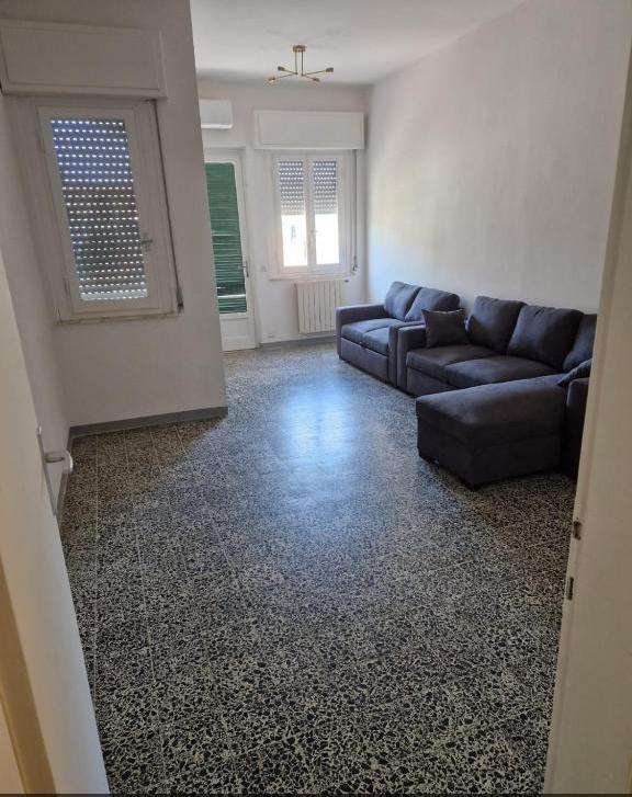 appartamento in vendita a Viareggio in zona Campo d'Aviazione
