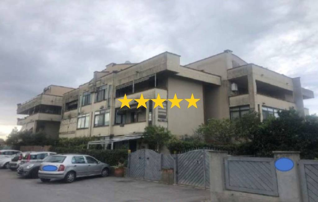 appartamento in vendita a Viareggio in zona Torre del Lago