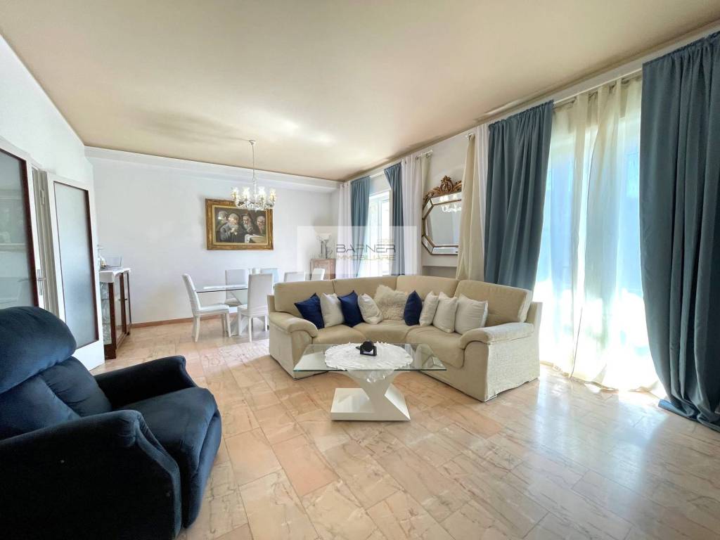 appartamento in vendita a Viareggio in zona Don Bosco
