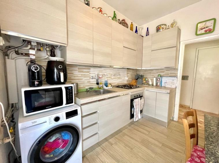 appartamento in vendita a Viareggio in zona Don Bosco