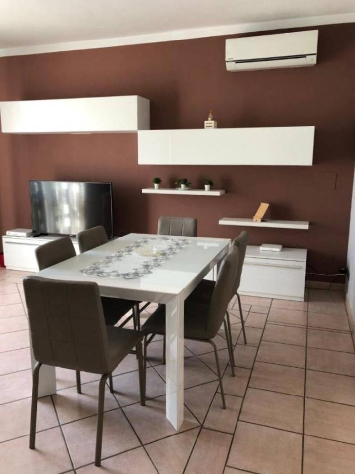 casa indipendente in vendita a Viareggio in zona Marco Polo