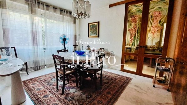 casa indipendente in vendita a Viareggio in zona Marco Polo