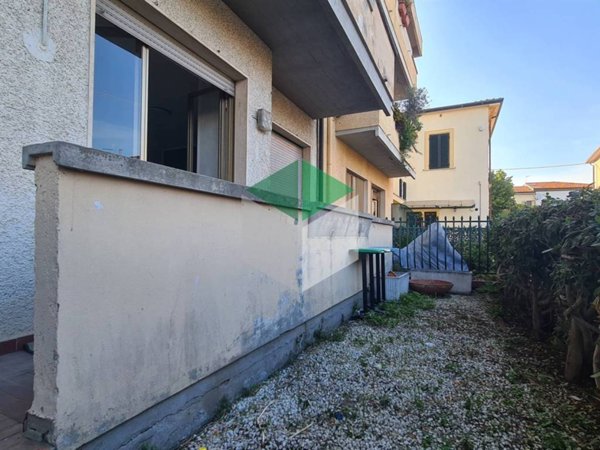 appartamento in vendita a Viareggio in zona Torre del Lago