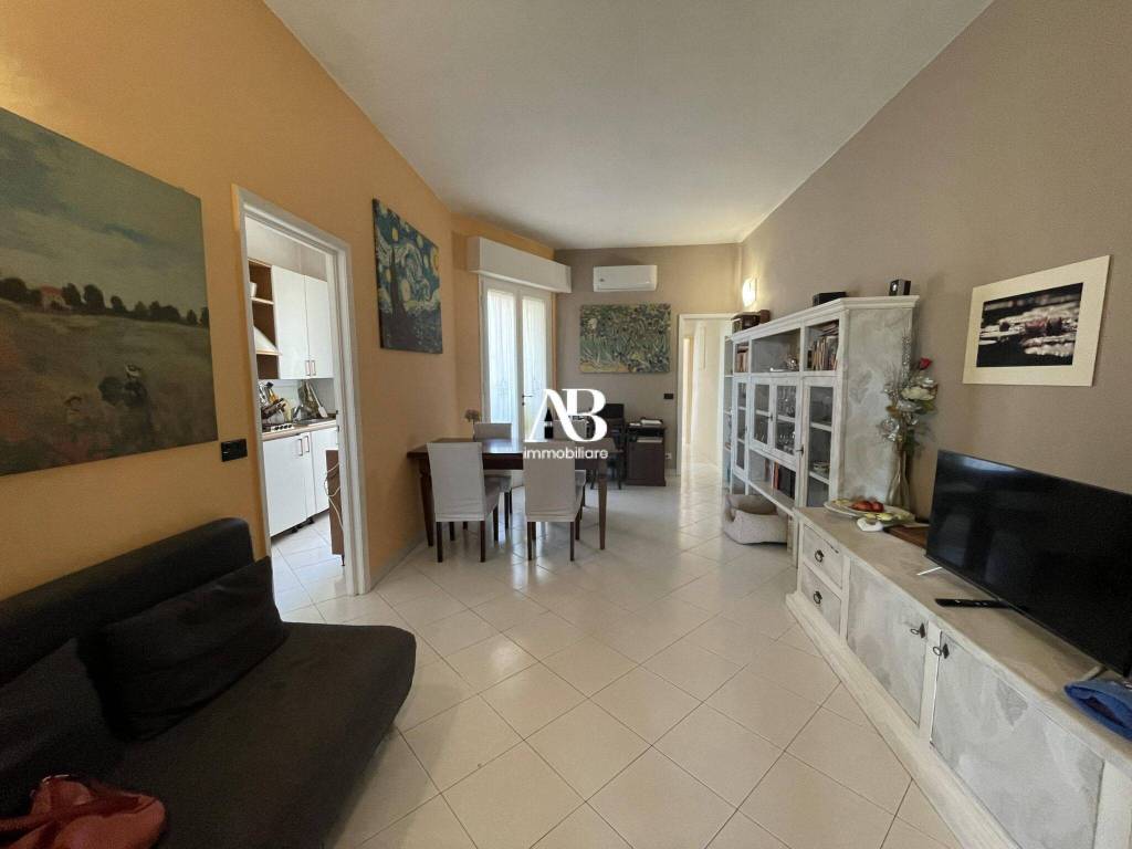 appartamento in vendita a Viareggio