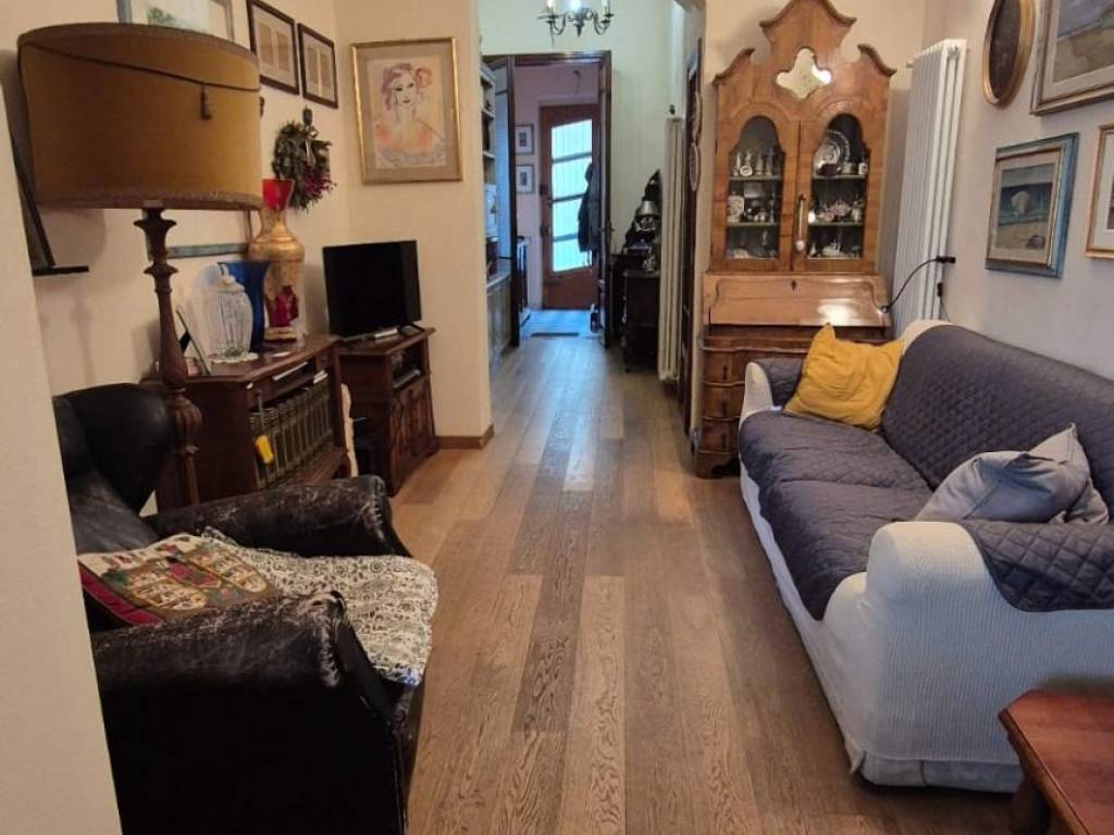 appartamento in vendita a Viareggio in zona Centro Storico