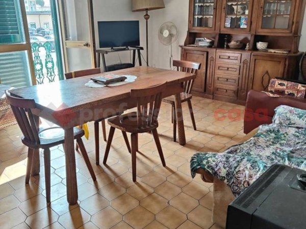 appartamento in vendita a Viareggio