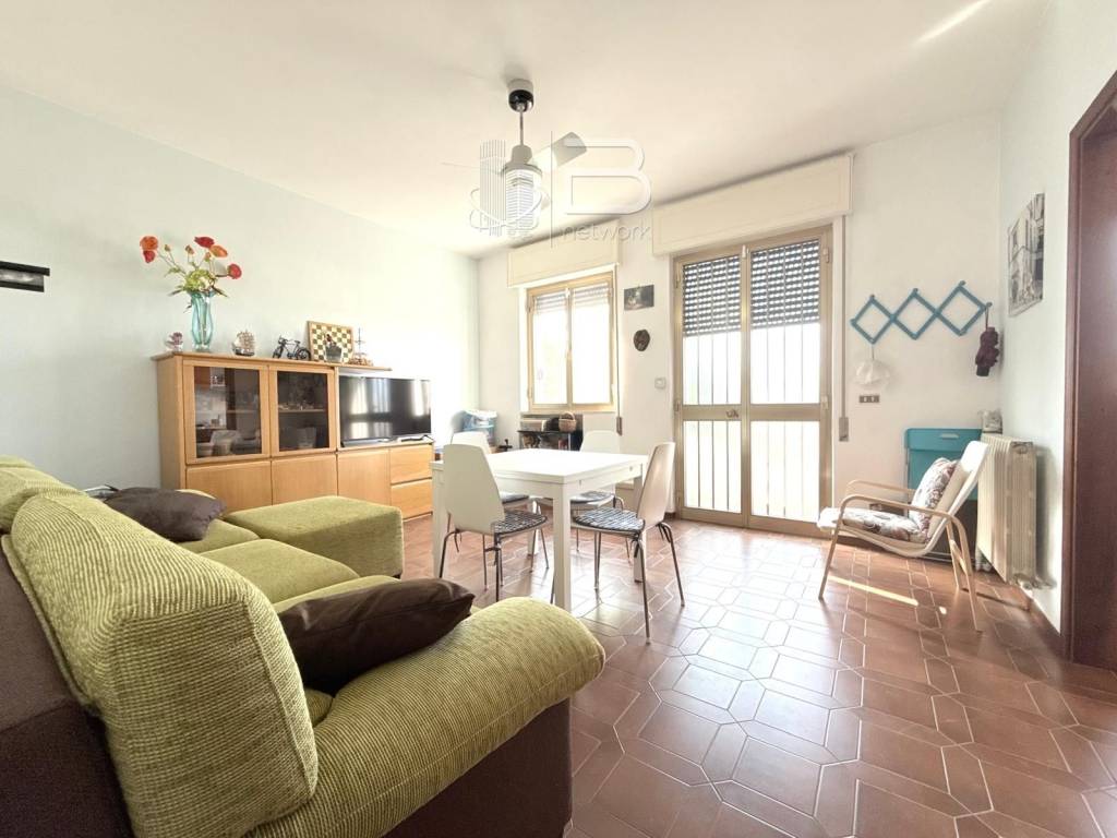 appartamento in vendita a Viareggio in zona Torre del Lago