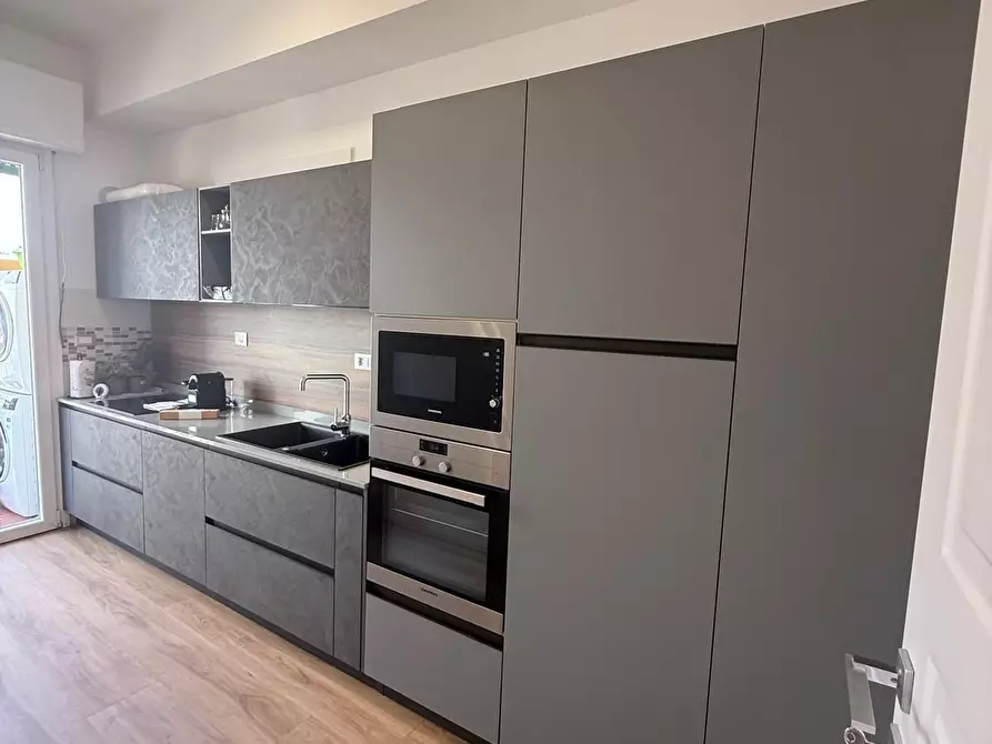 appartamento in vendita a Viareggio