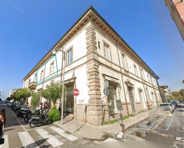 appartamento in vendita a Viareggio