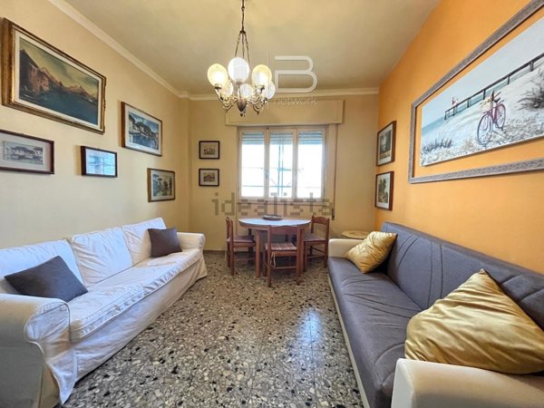 appartamento in vendita a Viareggio
