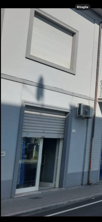negozio in vendita a Viareggio in zona Centro Storico