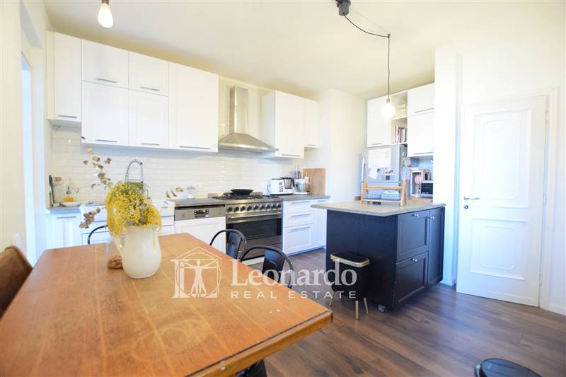 casa indipendente in vendita a Viareggio