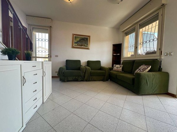 appartamento in vendita a Viareggio in zona Migliarina