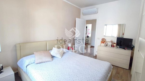 casa indipendente in vendita a Viareggio in zona Campo d'Aviazione