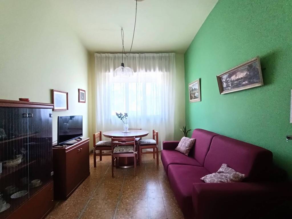 appartamento in vendita a Viareggio in zona Marco Polo