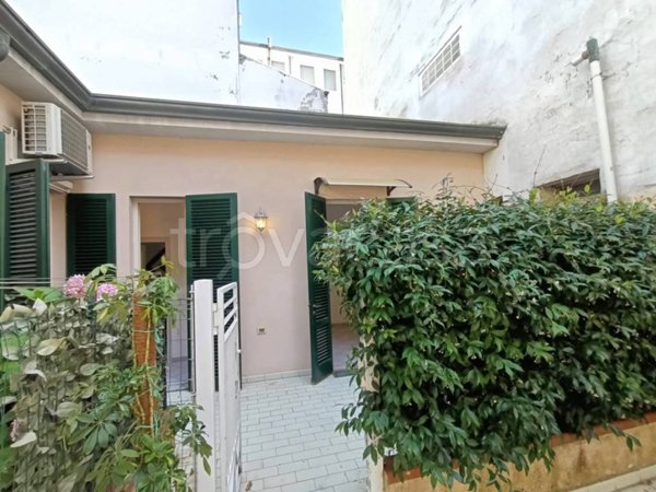 appartamento in vendita a Viareggio in zona Marco Polo