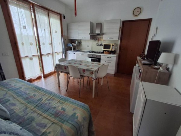 appartamento in vendita a Viareggio in zona Marco Polo