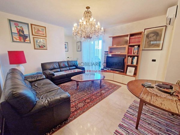 appartamento in vendita a Viareggio