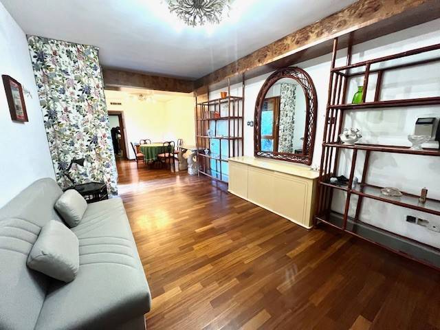 appartamento in vendita a Viareggio