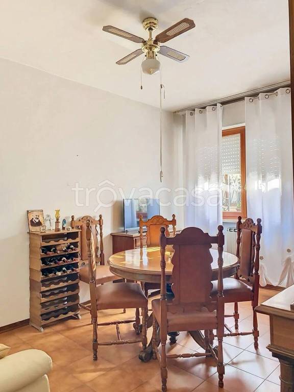 casa indipendente in vendita a Viareggio in zona Torre del Lago