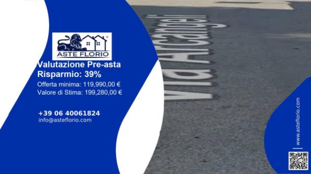 locale commerciale in vendita a Viareggio