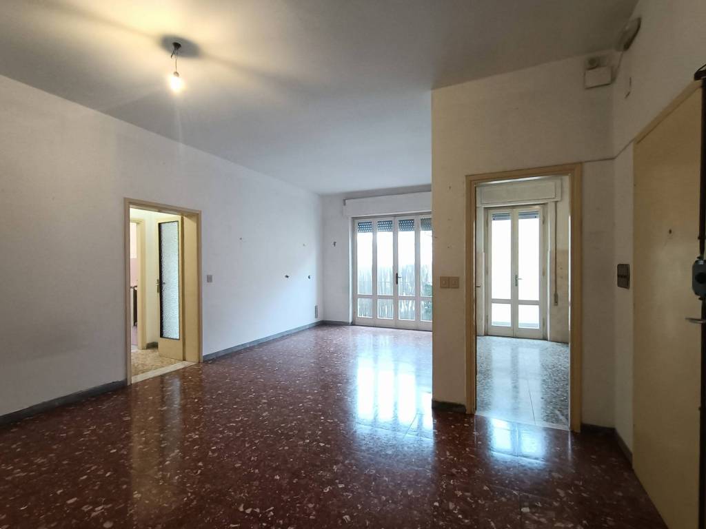 appartamento in vendita a Viareggio in zona Marco Polo