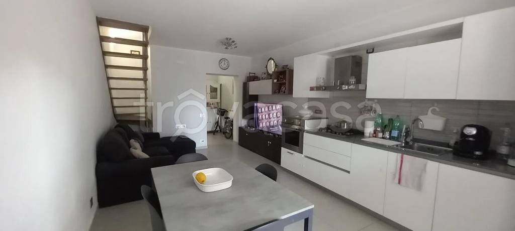 casa indipendente in vendita a Viareggio