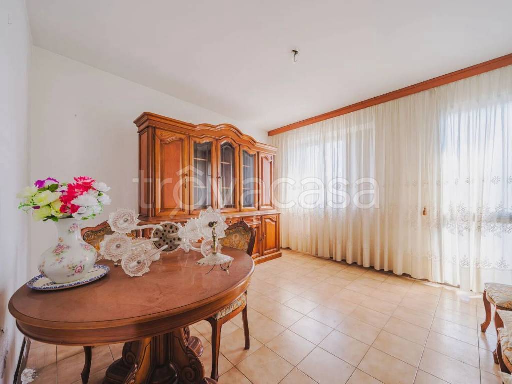 casa indipendente in vendita a Viareggio in zona Torre del Lago