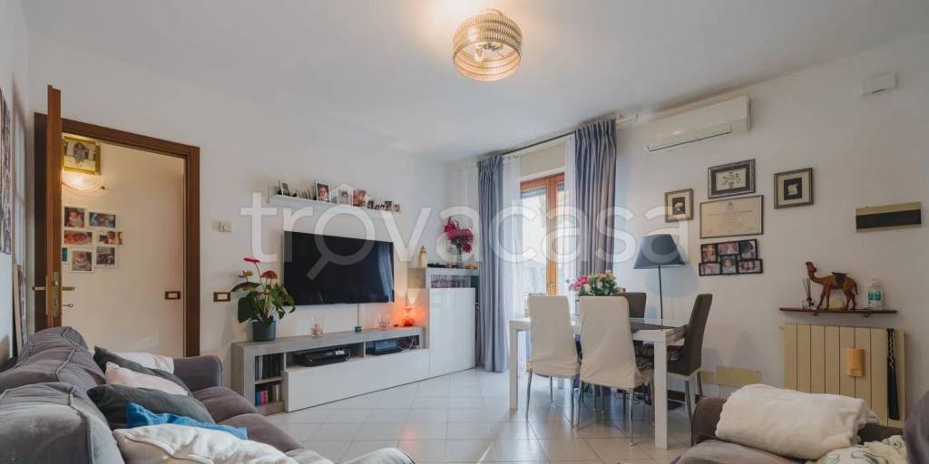 appartamento in vendita a Viareggio in zona Torre del Lago