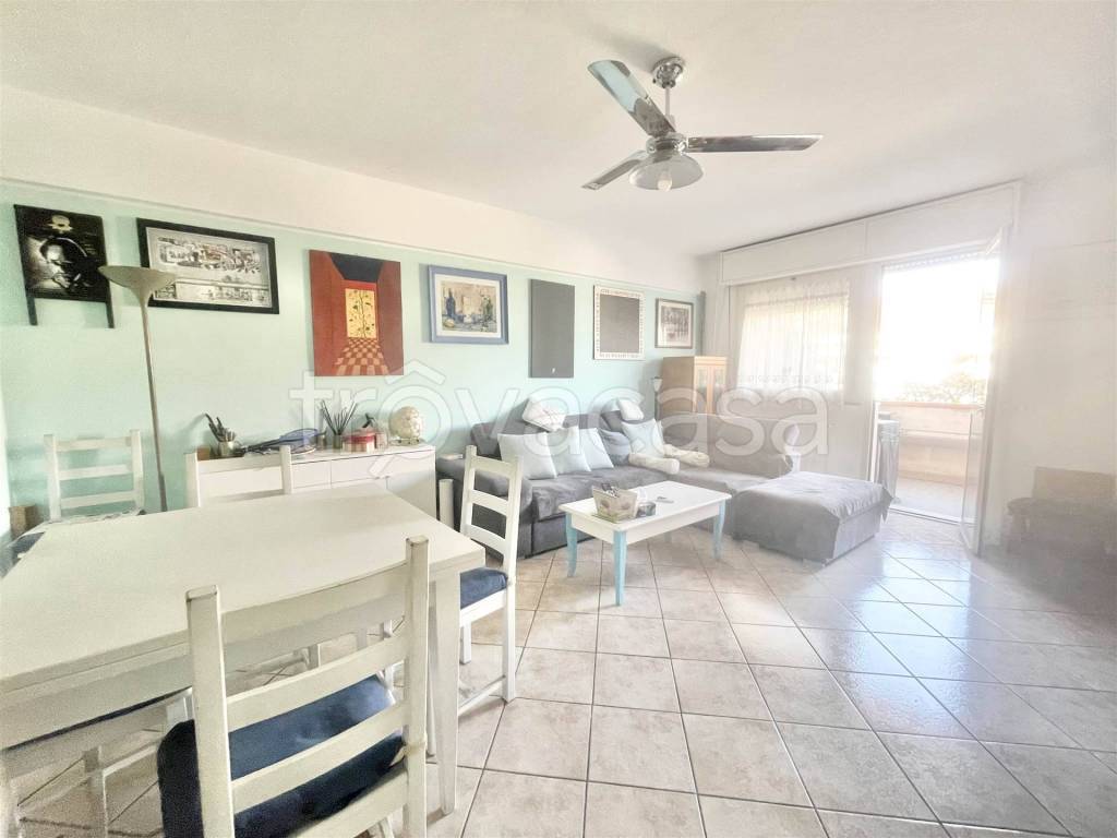 appartamento in vendita a Viareggio in zona Migliarina