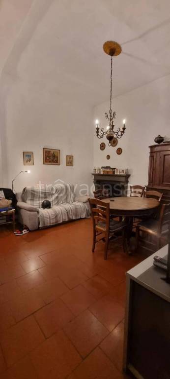 casa indipendente in vendita a Viareggio
