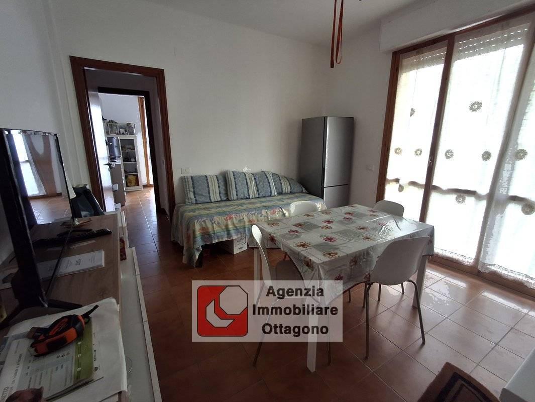 appartamento in vendita a Viareggio in zona Marco Polo