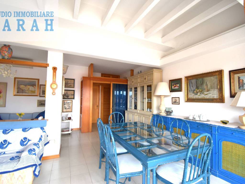 appartamento in vendita a Viareggio in zona Campo d'Aviazione