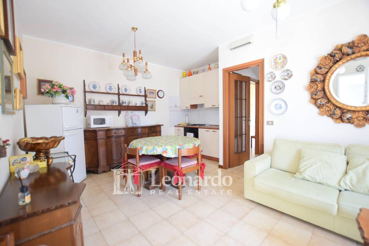 appartamento in vendita a Viareggio in zona Campo d'Aviazione
