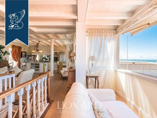 appartamento in vendita a Viareggio