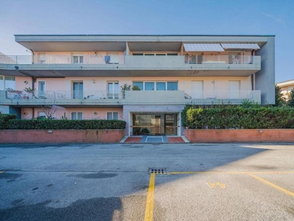 appartamento in vendita a Viareggio