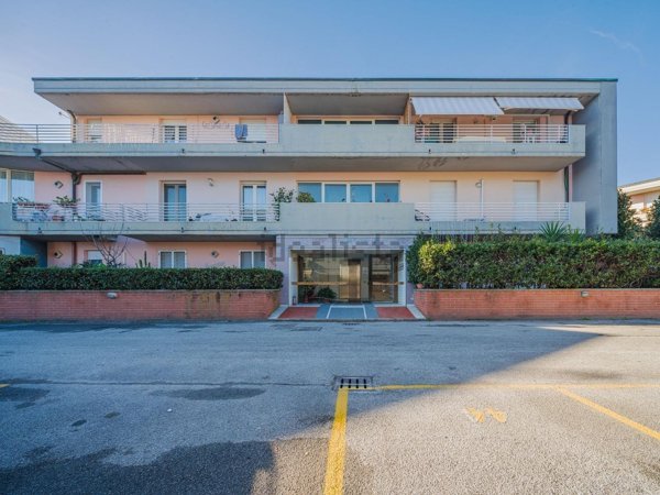 appartamento in vendita a Viareggio