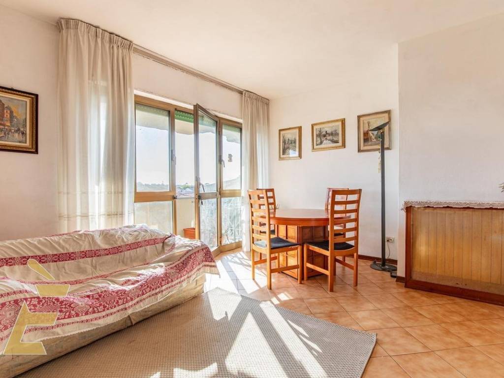 appartamento in vendita a Viareggio in zona Marco Polo