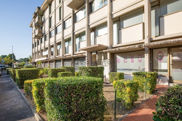 appartamento in vendita a Viareggio in zona Marco Polo