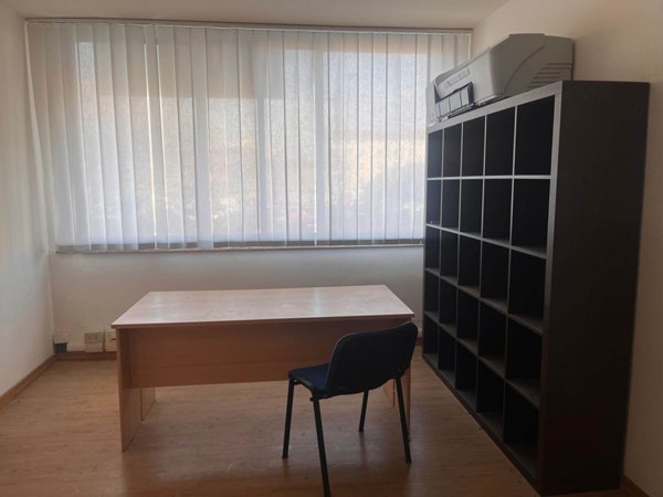 ufficio in vendita a Viareggio