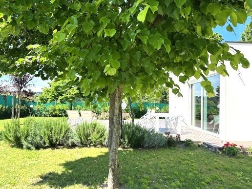 casa indipendente in vendita a Viareggio