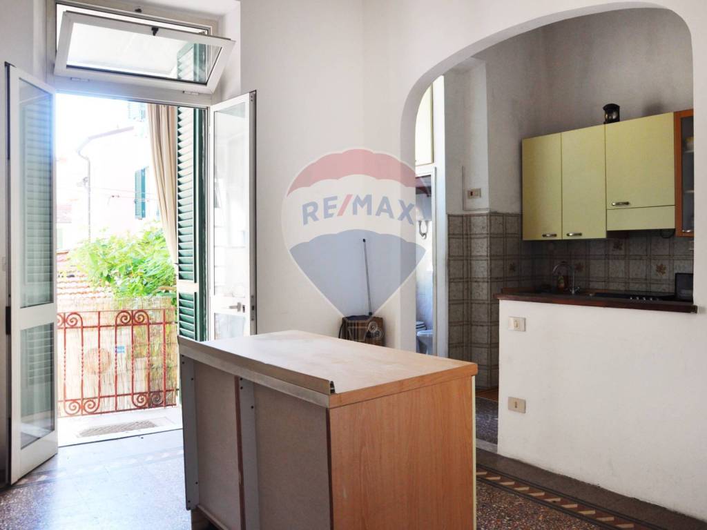 appartamento in vendita a Viareggio