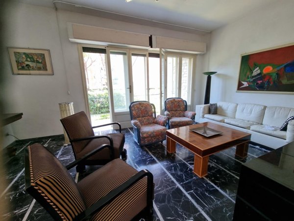casa indipendente in vendita a Viareggio in zona Centro Storico